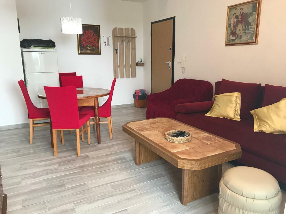 Priko Cetine Apartment Omis Bagian luar foto